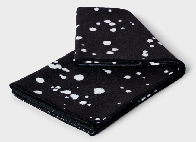 eQua - Yoga Towel (Mini Dot Black)