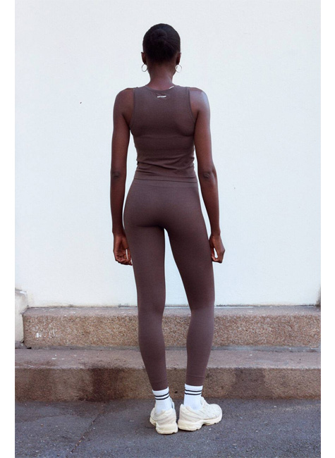 Run & Relax Bandha Top (Deep Espresso)