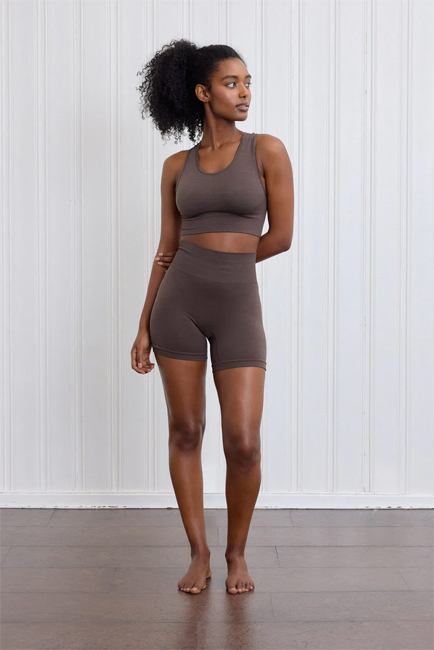 Run & Relax Bandha Shorts (Deep Espresso)