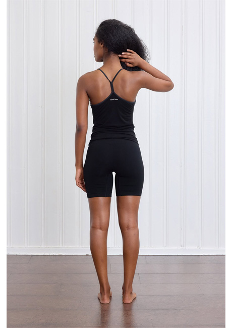 Run & Relax Karna Bamboo Top (Beautiful Black)