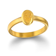 Satya Blessed in Beginnings Hamsa Ring in Gold